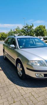 Skoda Octavia Combi 2.0 FSI Ambiente Ambiente - Skoda Octavia: Fsi