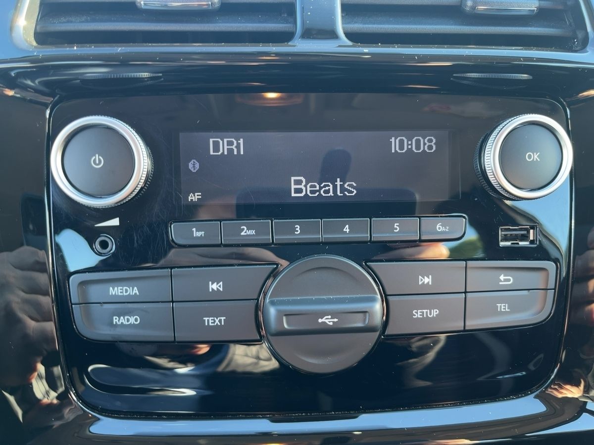 Fahrzeugabbildung Dacia Spring Essential ELEC 45 - mit KI generiert/bearbeitet
