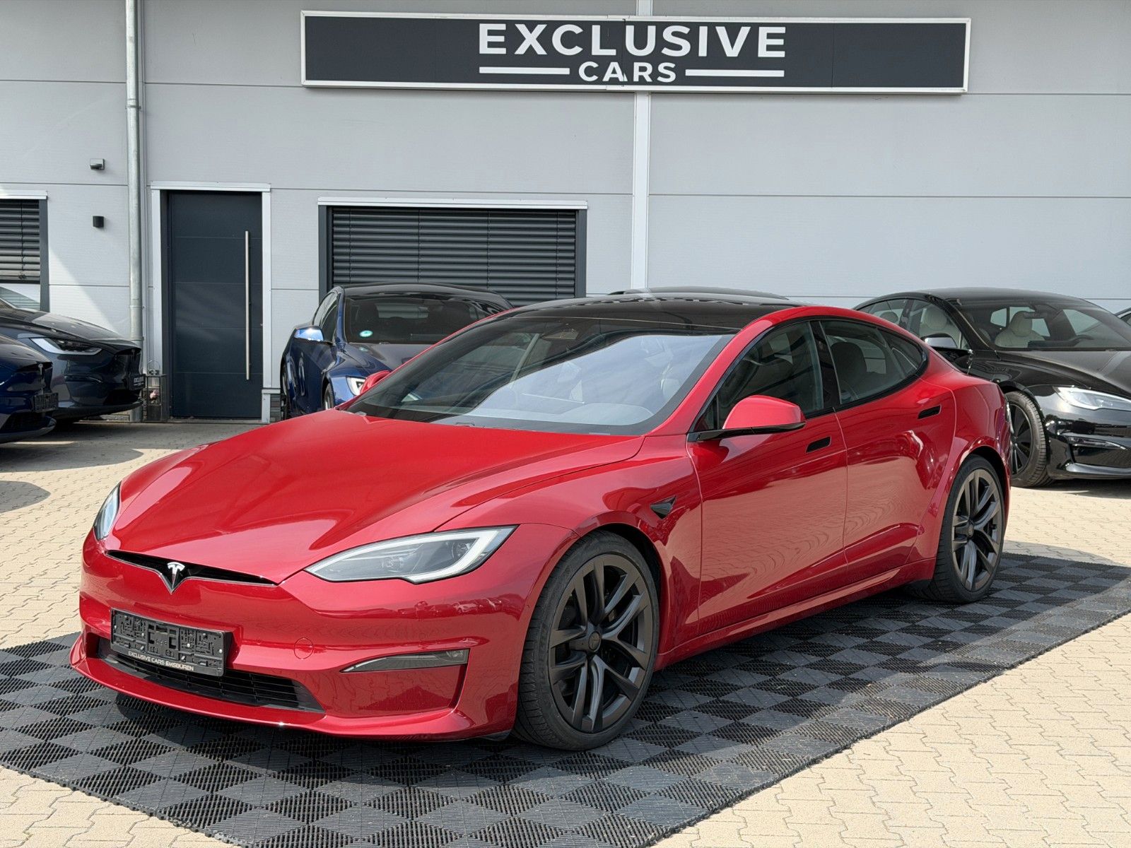 Tesla MODEL S PLAID | MATRIX LED | FULL SELF DRIVE |