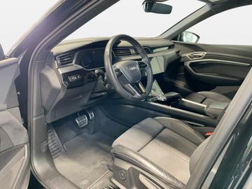 صورة 7 لـ 2023 AUDI Q8 E-TRON
