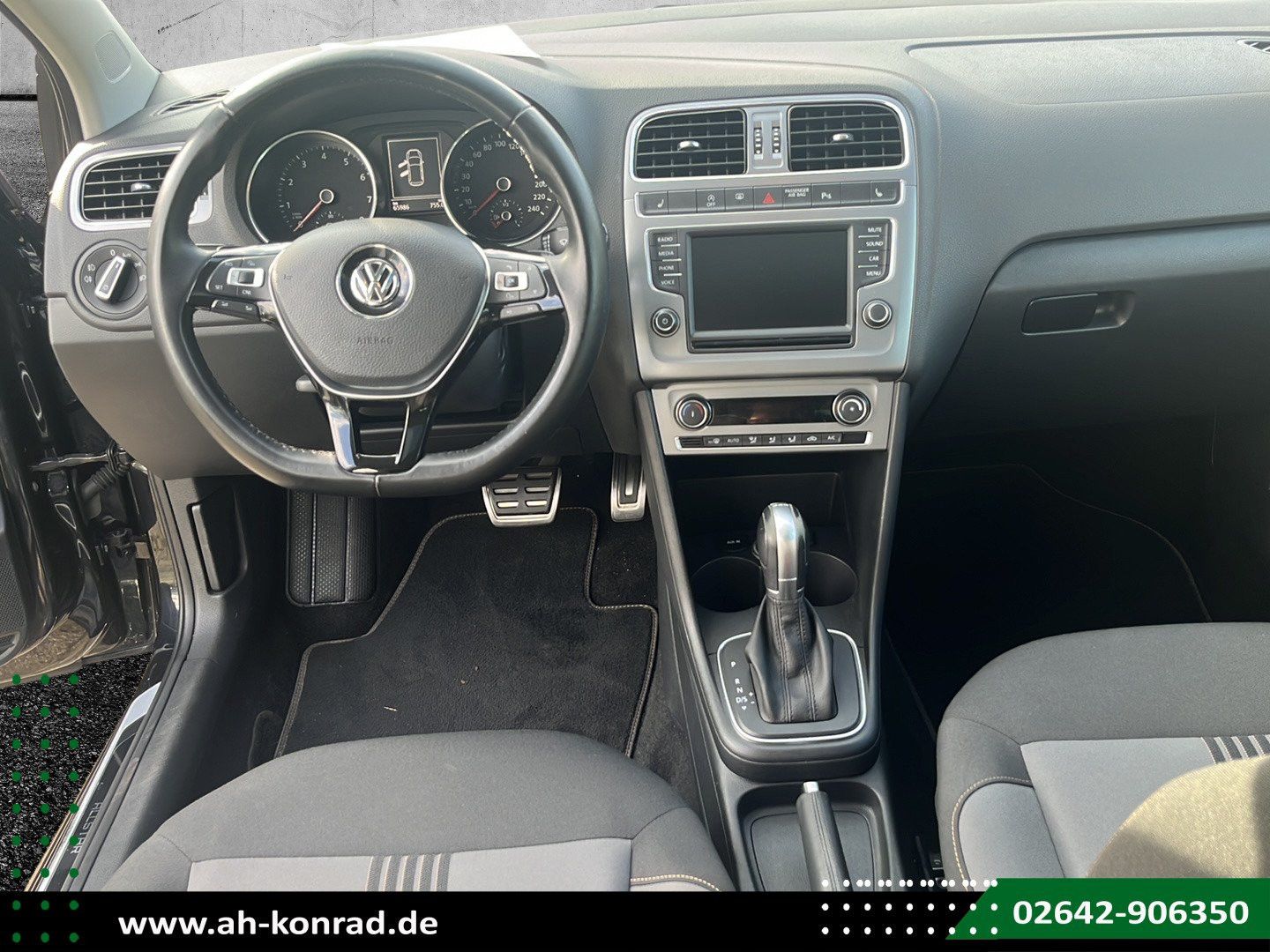 Fahrzeugabbildung Volkswagen Polo V Allstar 1.2 TSI DSG +PANO+PDC+BT+SH+GRA