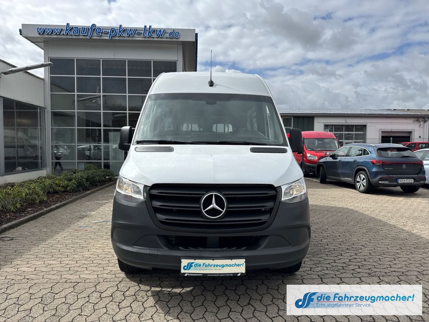 Fahrzeugabbildung Mercedes-Benz Sprinter III Tourer RWD AWD 311 CDI L2 DAB Tel.-