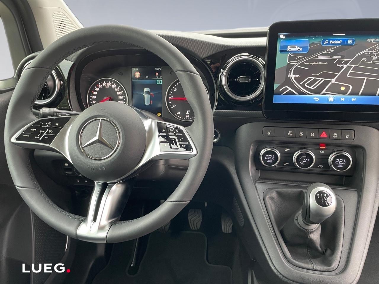 Mercedes-Benz Citan 113 Tourer PRO Lang AHK Kam. KlimaA LM SHZ