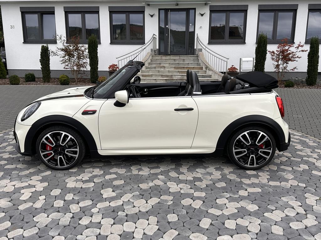 MINI John Cooper Works Cabrio