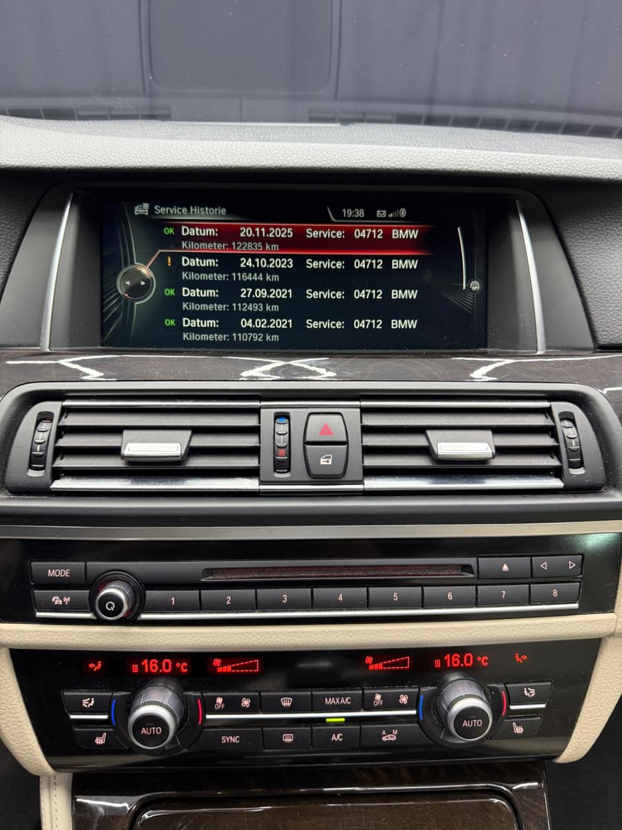 BMW 530D XDRIVE 258ch - TOIT PANORAMIQUE - CUIR DAKOTA - SIÈGES CHAUFFANTS - GPS PROFESSIONAL - SUSPENSION PNEUMATIQUE