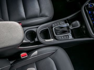 Hyundai Ioniq Premium Hybrid Stauassistent Leder Kamera