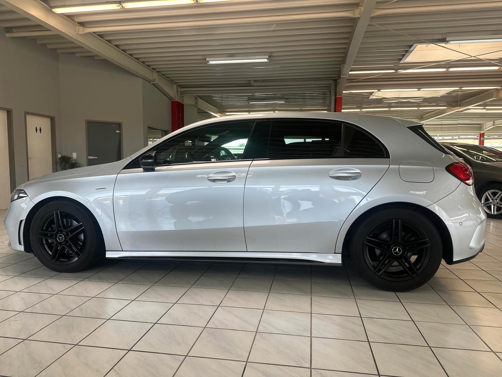 Mercedes-Benz A-Class A 200 Edition 2020 AMG Line Night-Paket, миниатюра 6