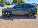 Audi Q3 2.0 TFSI quattro S tronic sport sport - : Grün, Allradantrieb