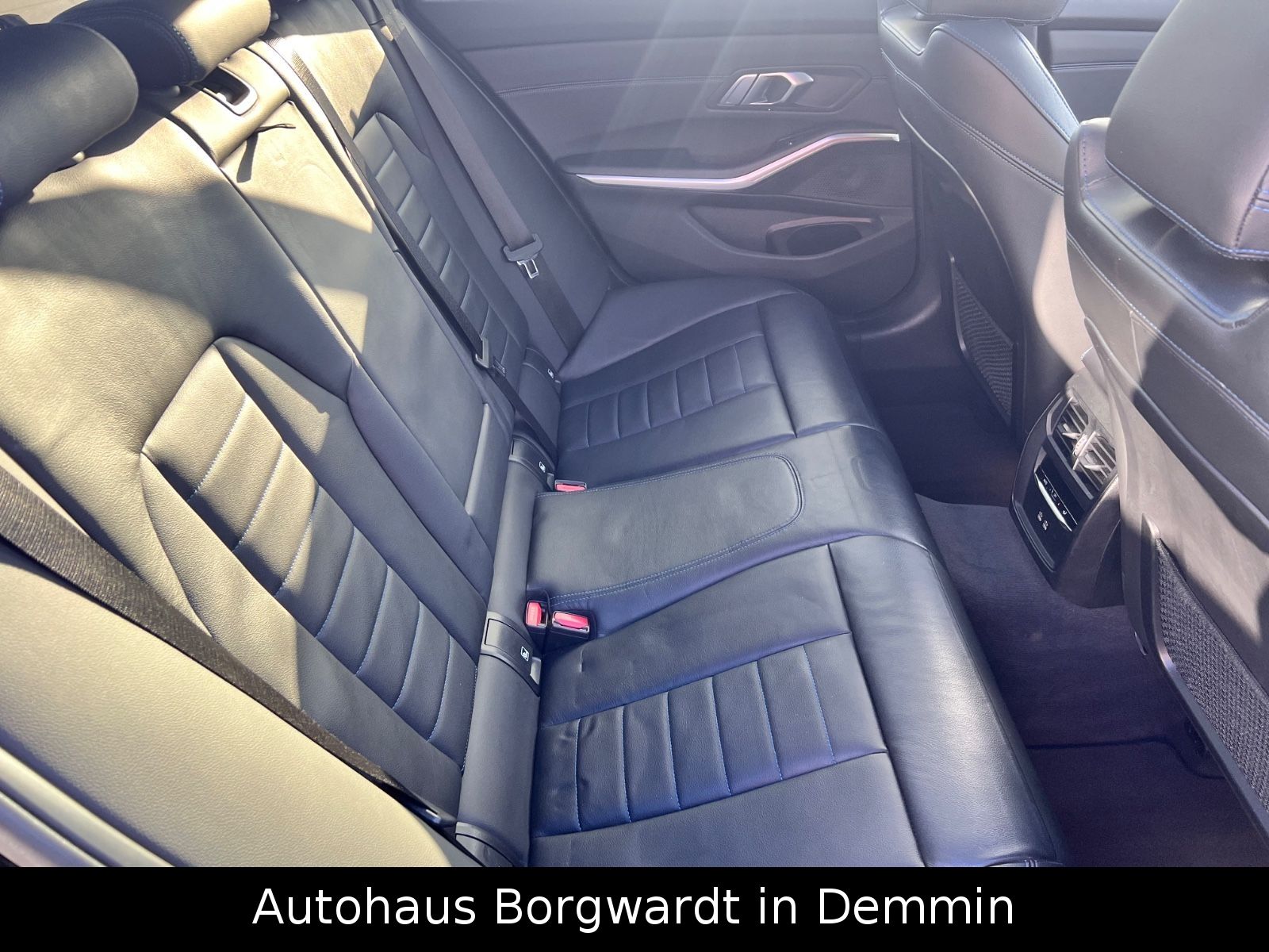 BMW 320D Touring  M Sport Leder Pano Sitzheizung LED foto 10
