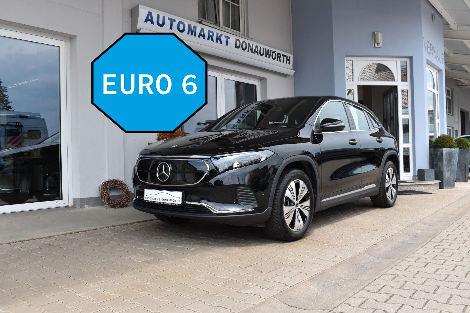 Mercedes-Benz EQA EQA 250+ Progressiv Distronic LED Advanced + imagem 2