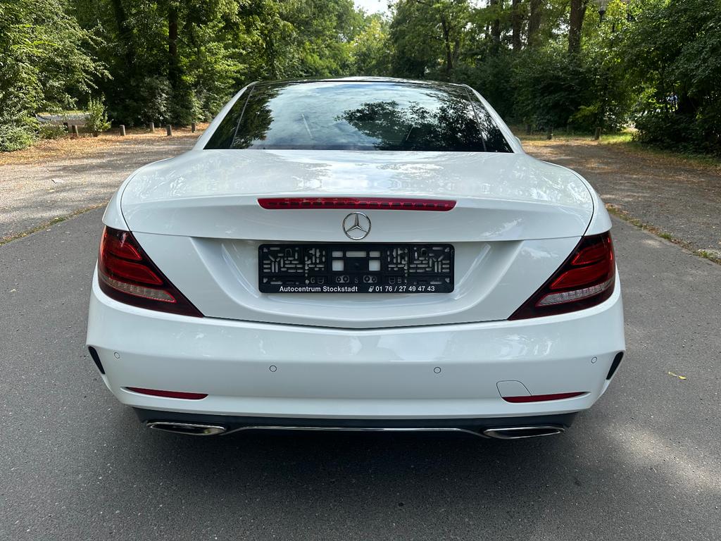 Mercedes-Benz SLC 200