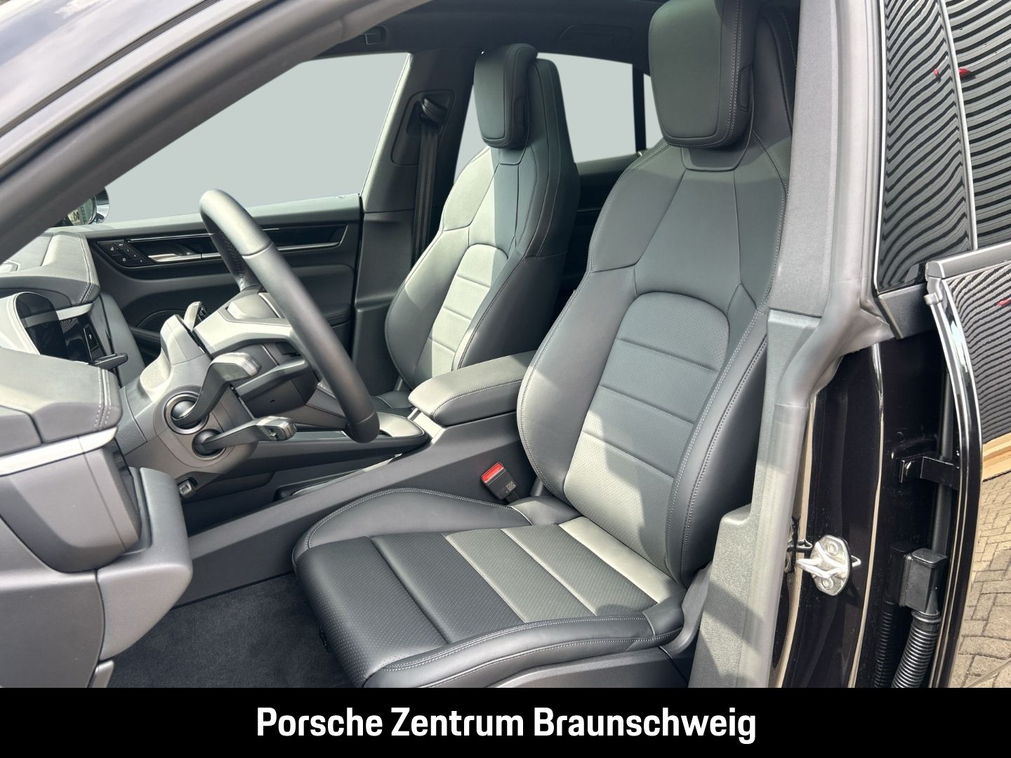 Porsche Macan - Bild 12