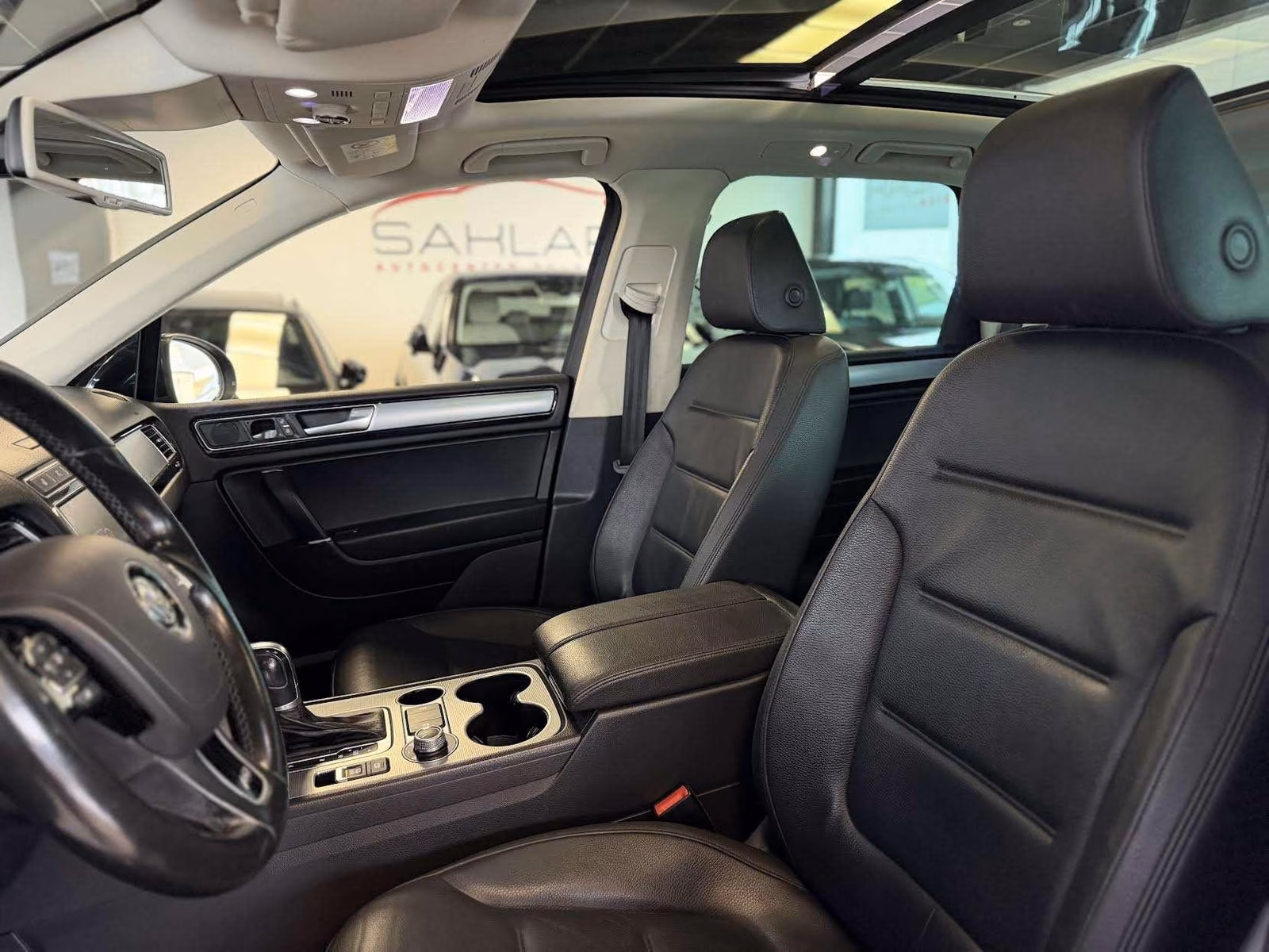 Volkswagen Touareg V6 TDI R-LINE Terrain Tech 4Motion PANO 