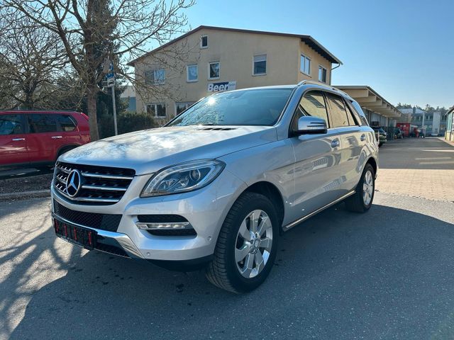 Mercedes-Benz ML 350 CDI 4 MATIC /AHK/ Standheizung / SHD