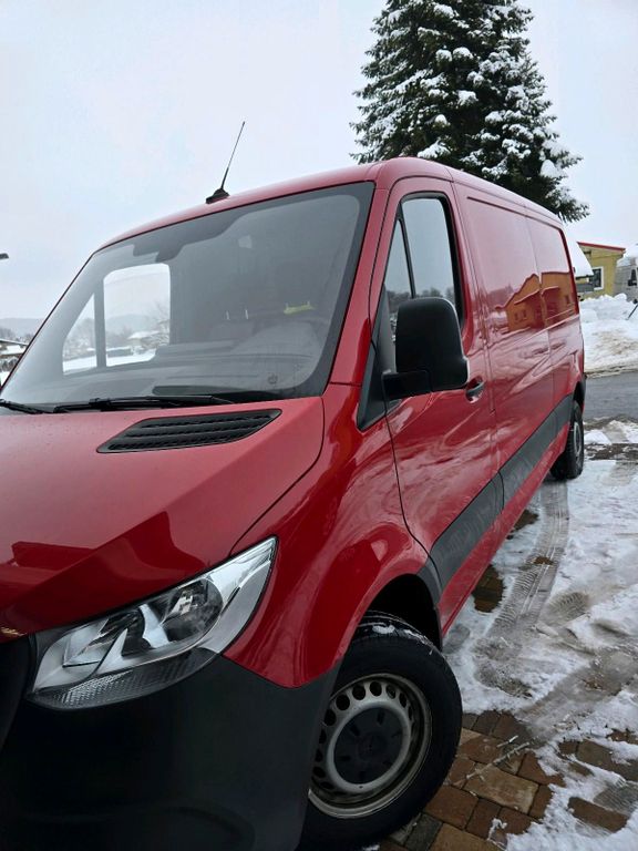 Image of Mercedes-Benz Sprinter