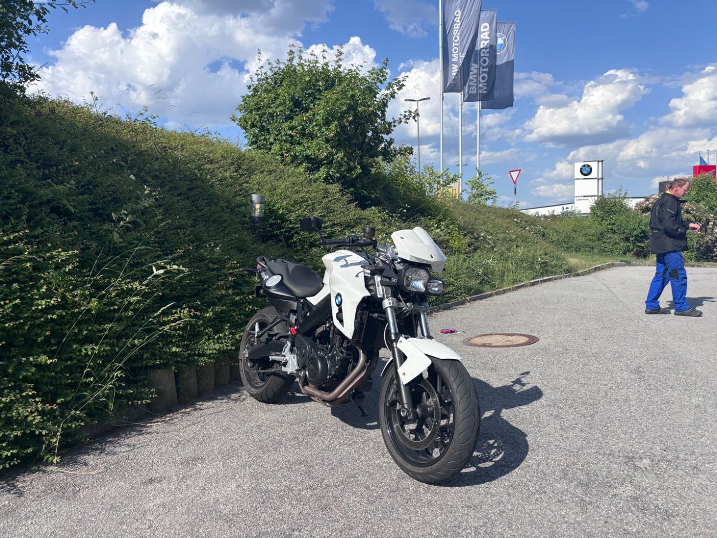 Fahrzeugabbildung BMW F 800 R K73, ABS, Heizgriffe, Steckdose,