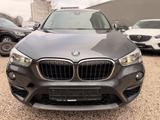 BMW X1 sDrive 18d/AUT/KLIMA/R-CAM/SHZ/AHK/S-HEFT/EU6 - graue BMW X1