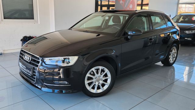 Audi A3 Sportback 1.6 TDI"Xenon"Navi"PDC"Tempomat"