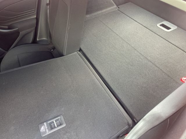 Fahrzeugabbildung Ford Focus 2.0 EcoBlue, ST-Line Navi, Sitzheizung, DA