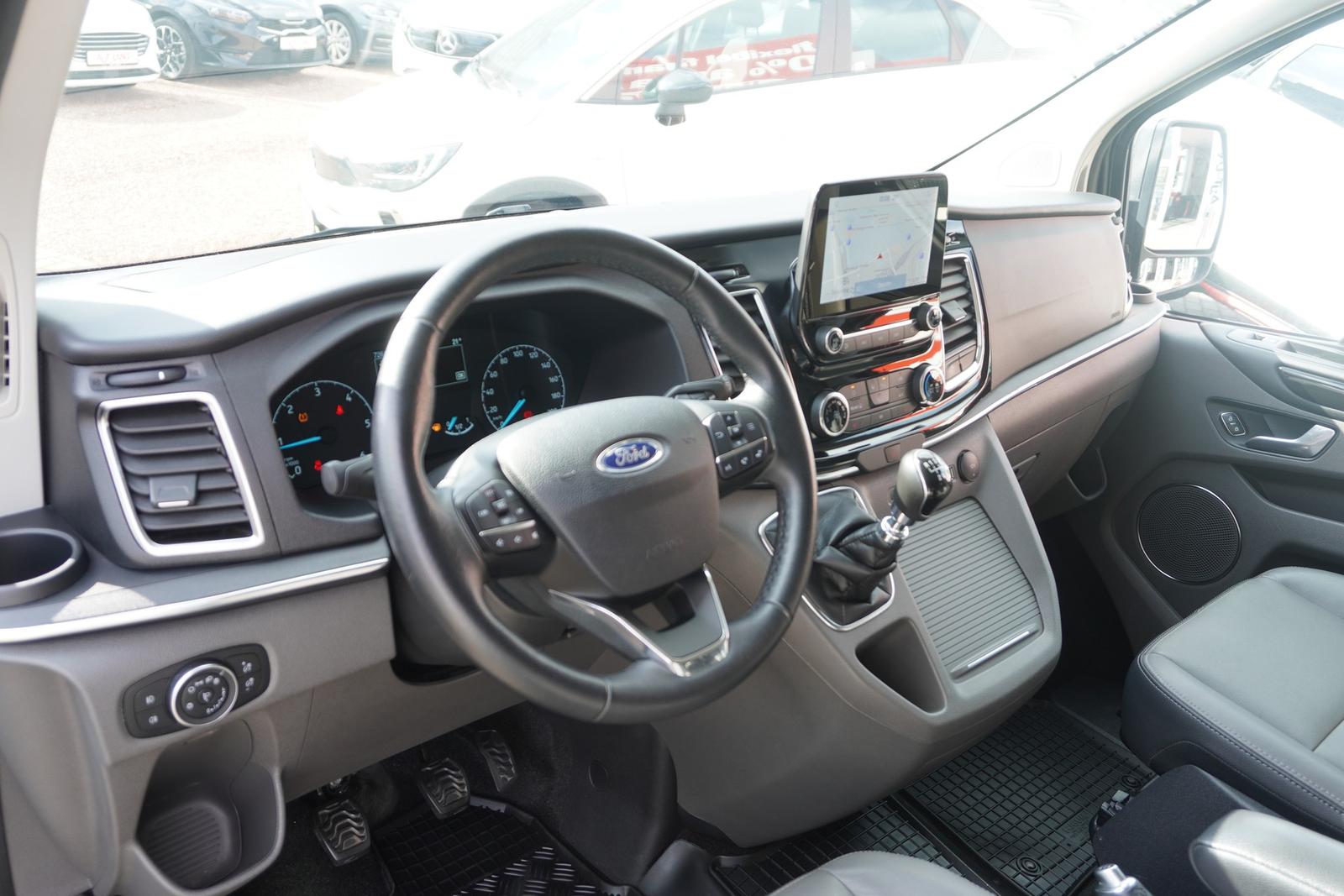 Ford Tourneo Custom Titanium X L1 Bi-Xenon Navi