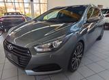 Hyundai i40 cw blue Style,Automatik,Panorama,Leder - gebrauchte Hyundai i40 aus dem Jahr 2017