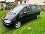 Volkswagen VW Sharan GL 1,9 TDI, 66 kw 1.Hand - Volkswagen Sharan aus 1996