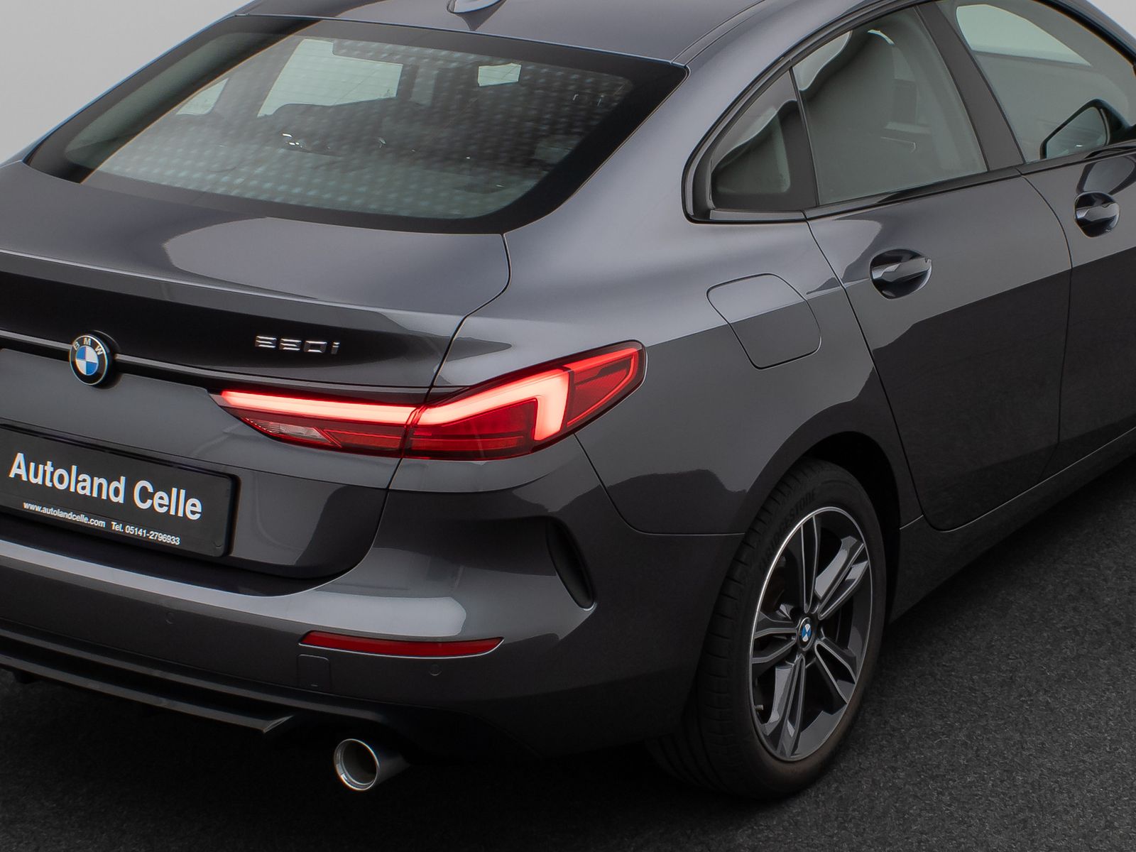 Fahrzeugabbildung BMW 220i Gran Coupé xD Sport Line HUD DAB Panorama