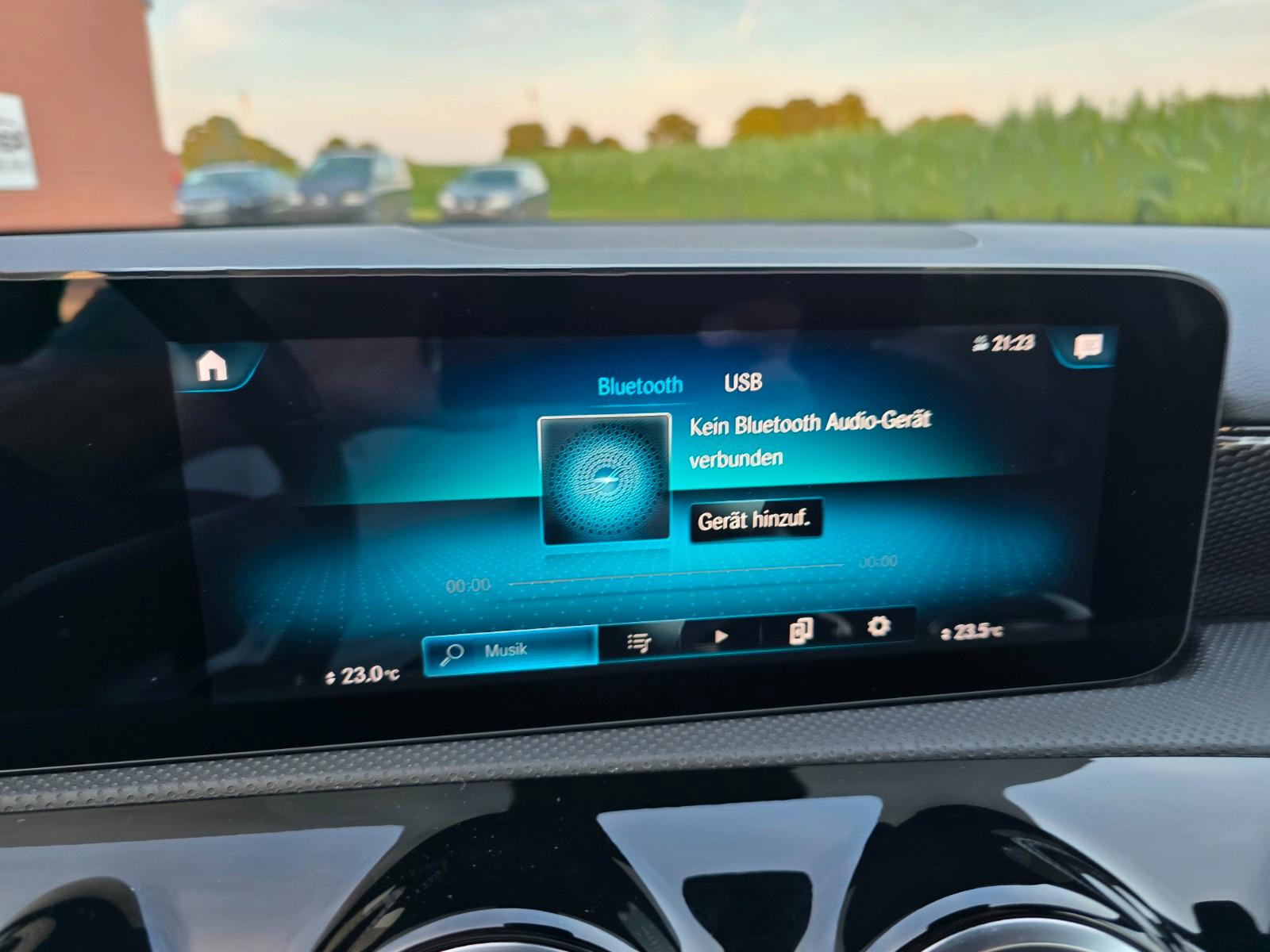 Mercedes-Benz A-Class Progressive LED Leder Kamera Alu 17 MBUX, миниатюра 23
