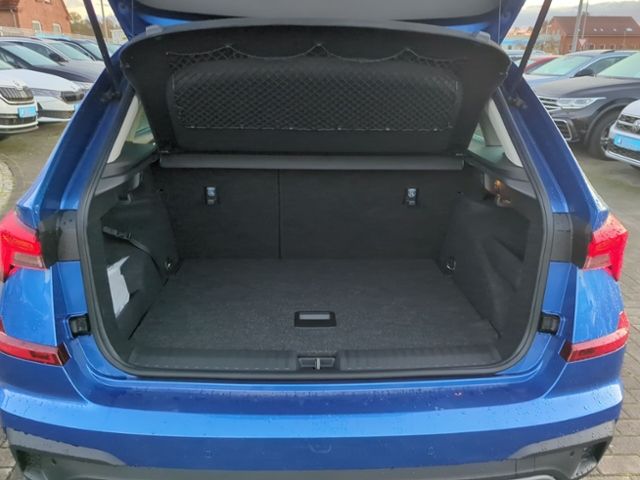 Fahrzeugabbildung SKODA Kamiq 1.0 TSI DSG Selection KAMERA PDC SMART LIN