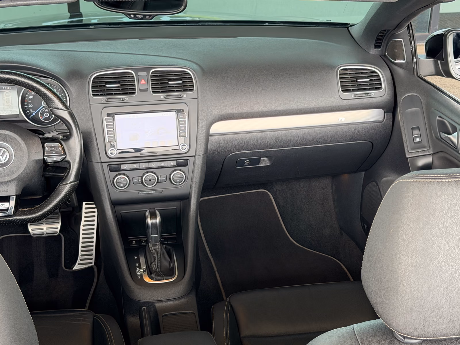 Volkswagen Golf VI Cabriolet R | Led | Dynaudio | Shz | Pdc