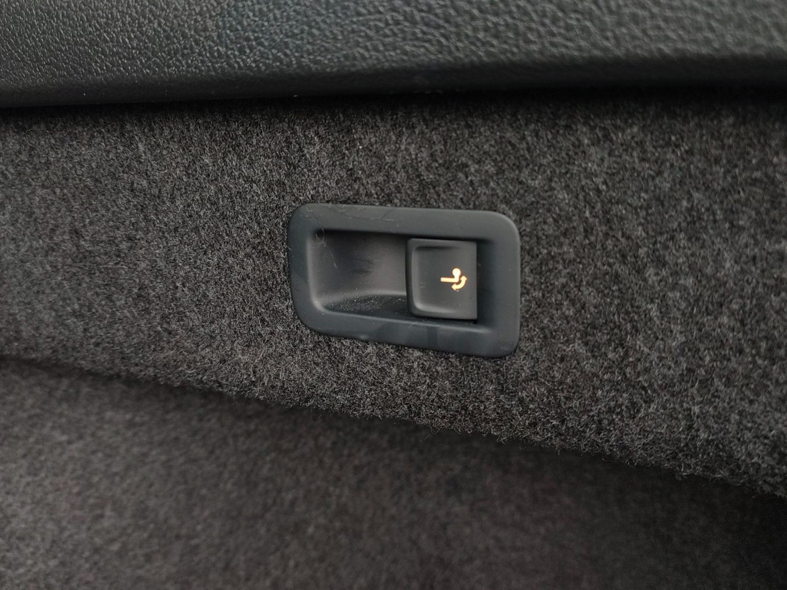 Volkswagen Passat Variant - Bild 15