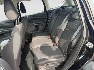 Ford Kuga - 11