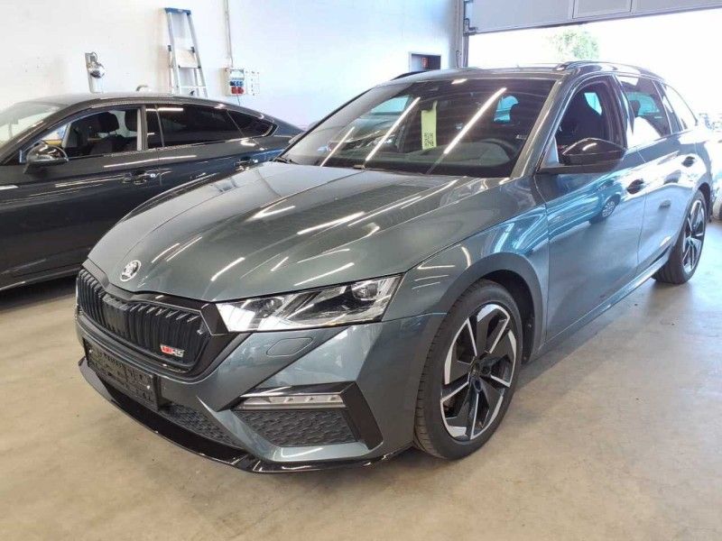 Skoda Octavia RS*Columbus*ACC*Matrix*1.H*DSG*SHZ*CarPl