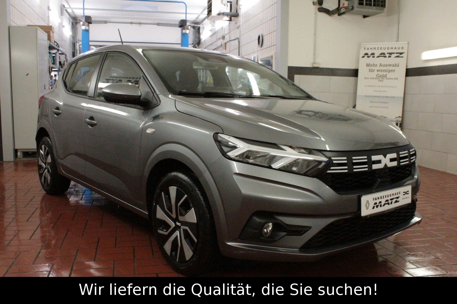 Fahrzeugabbildung Dacia Sandero TCe 100  ECO G Expression*Winterpaket*