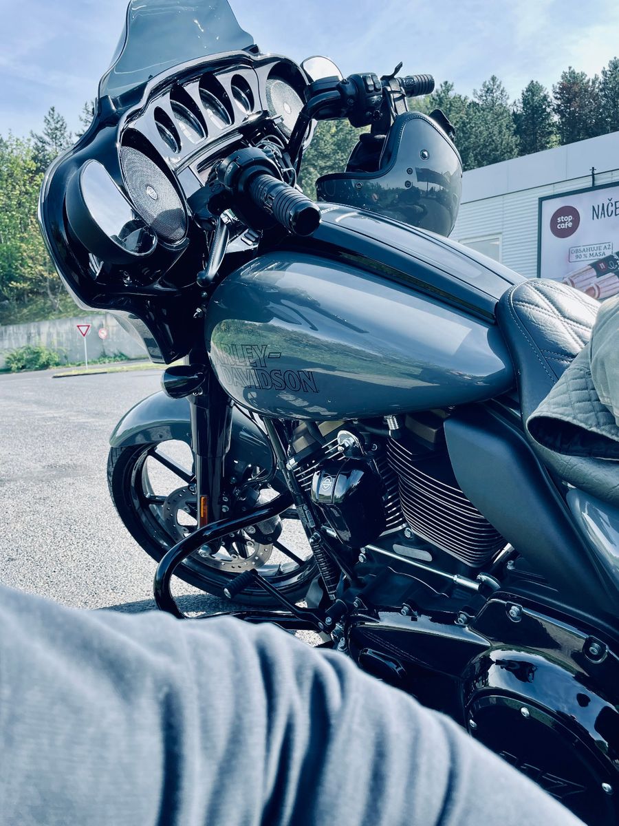 Fahrzeugabbildung Harley-Davidson Street Glide ST