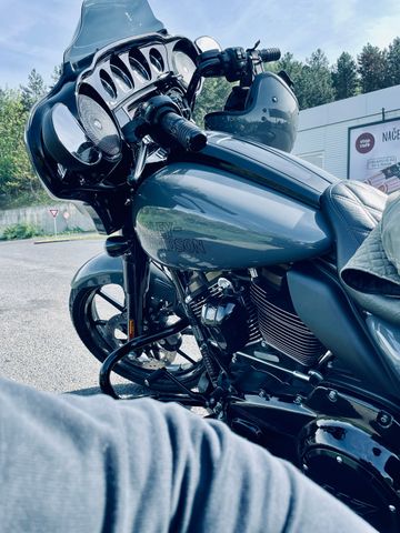 Harley-Davidson Street Glide ST