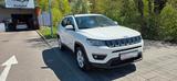 Jeep Compass Longitude FWD - Jeep Compass Longitude mit Benzin-Antrieb