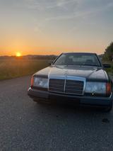 Mercedes-Benz Mercedes Benz CE230 Oldtimer - Mercedes-Benz CE 230 aus 1990