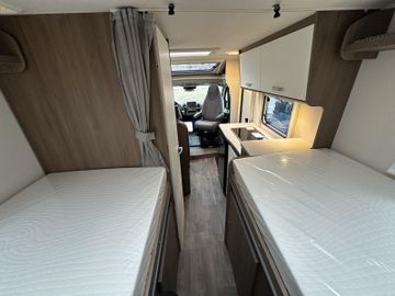 Carado pro+ V 337 Pro+DigitalSafetyACCSolar2.Batte