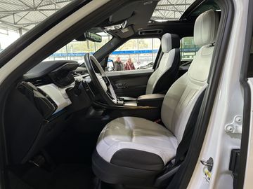 Land-Rover Range Rover Sport - 11