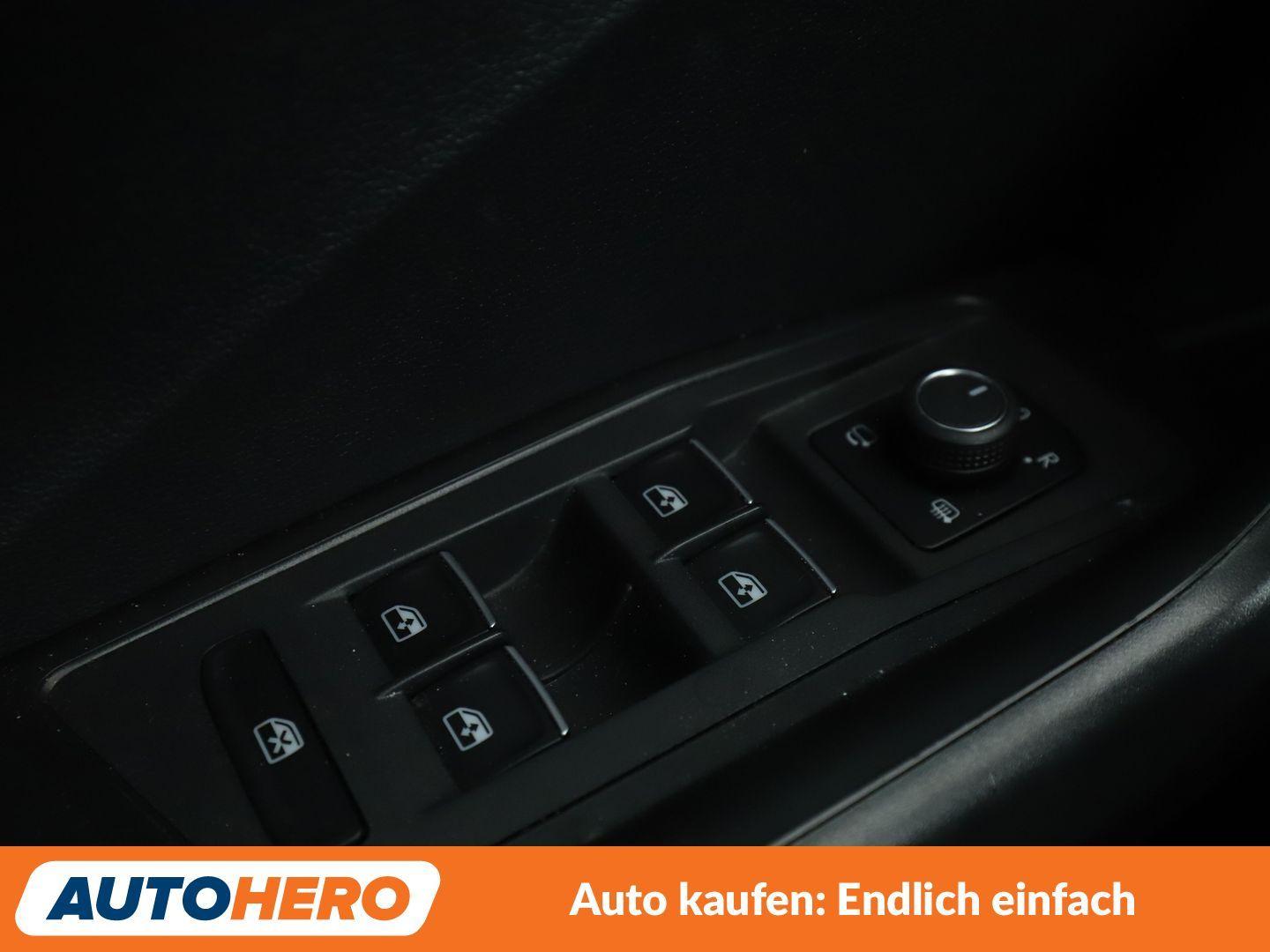 Volkswagen T-Roc 1.5 TSI ACT Sport Aut.*NAVI*CAM*ACC*