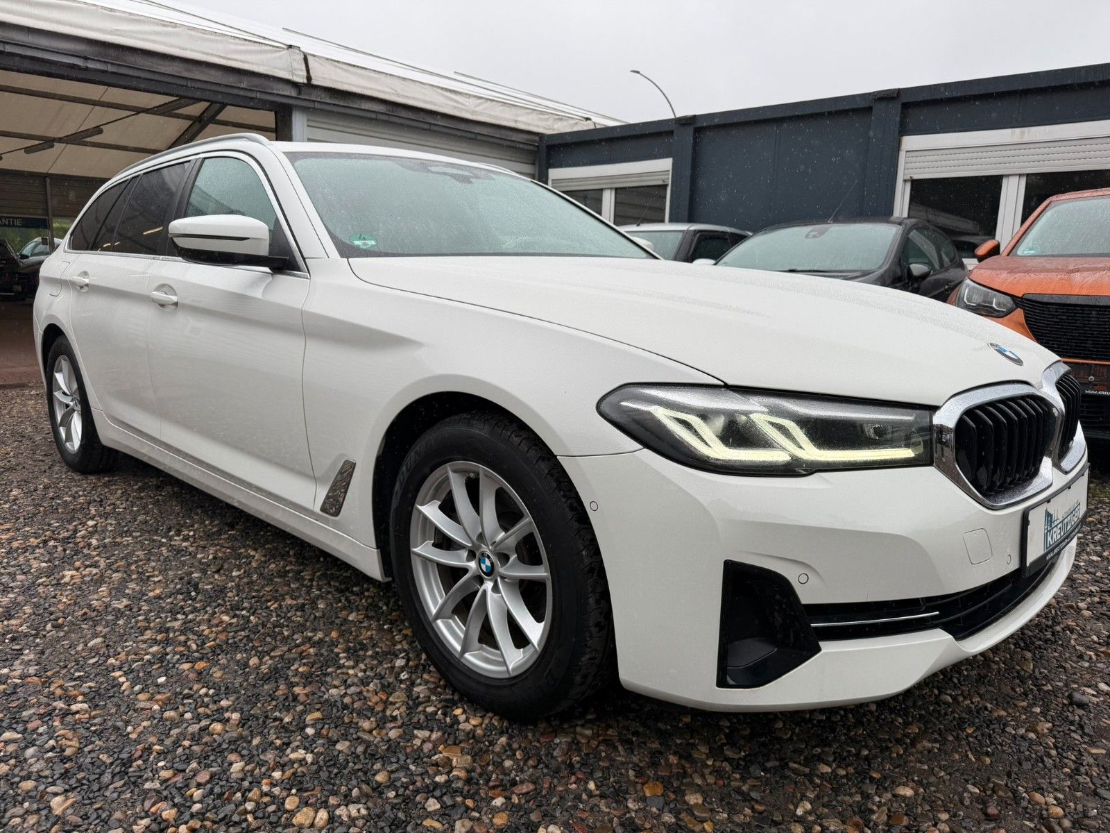Fahrzeugabbildung BMW 520 d