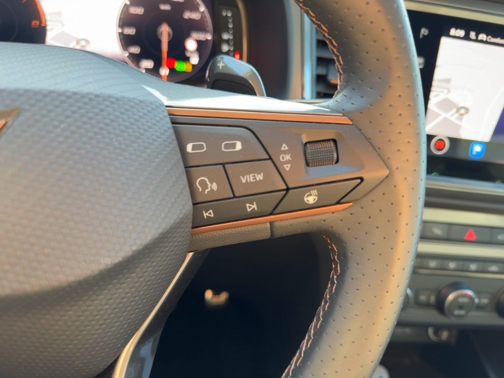 Fahrzeugabbildung CUPRA Ateca NAVI,19'', Sitzheizung,Totwinkel, ACC, Hec