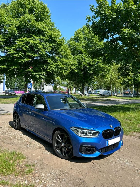 Image of BMW M140i