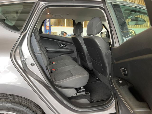 Renault Scenic IV Limited