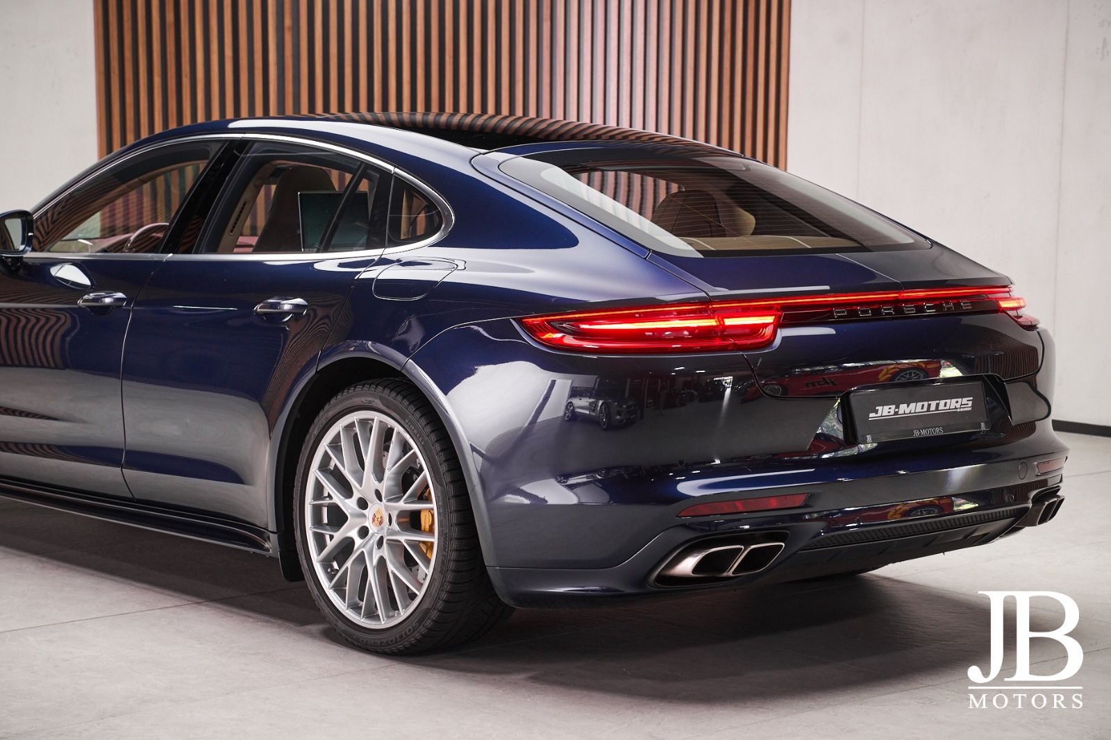 Fahrzeugabbildung Porsche Panamera Turbo S E-Hybrid Burmester 360° TV