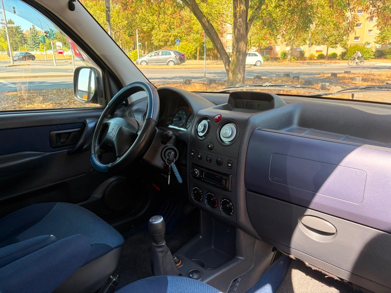 Citroën Berlingo 1.6 16V Multispace Plus / Tüv Neu