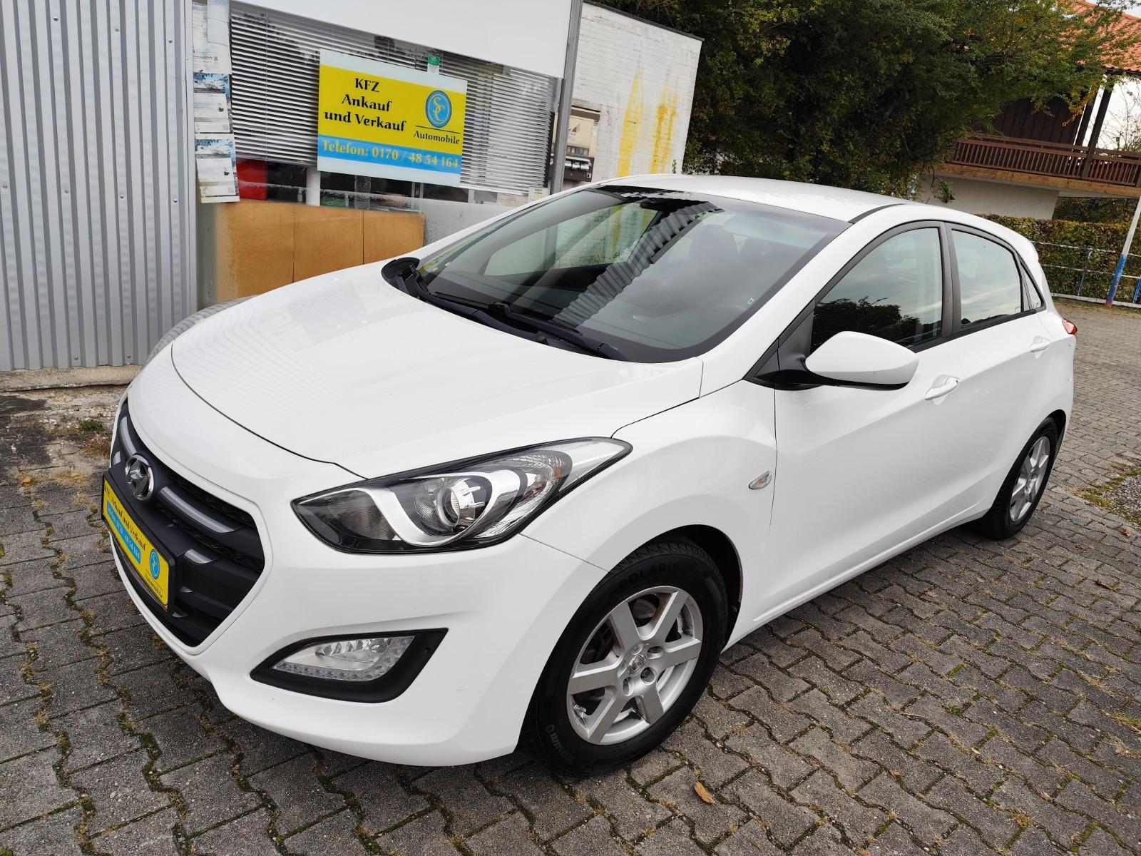 Hyundai i30 1.6 Crdi Pdc HU 12/2026 8XAlu Euro6