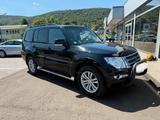 Mitsubishi Pajero 3,2 DI-D 4WD Edition 100 Automatik Ed...