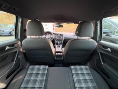 Fahrzeugabbildung Volkswagen Golf VII Variant GTD -DYNAUDIO*BiXen*Sitzhzg*PDC
